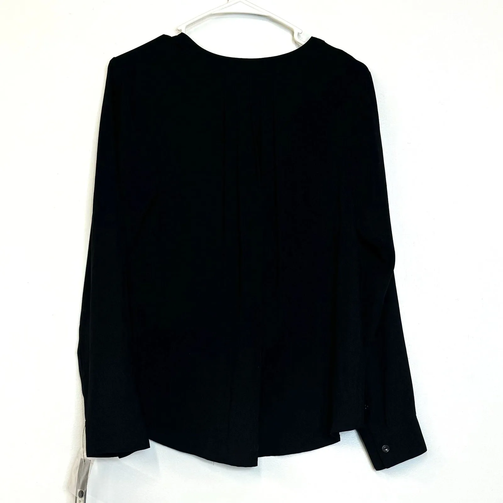 Apt. 9 Womens Size M ‘Black Tie’ Top Shirt Blouse L/s NWT