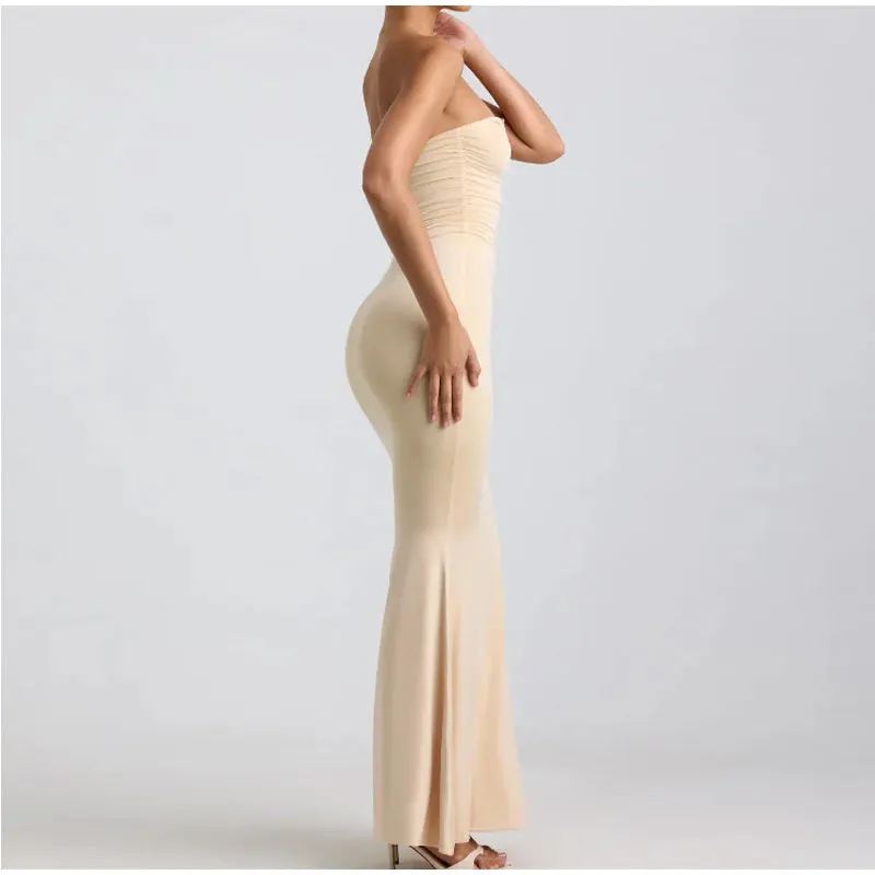 Belmira - Figure flattering strapless dress