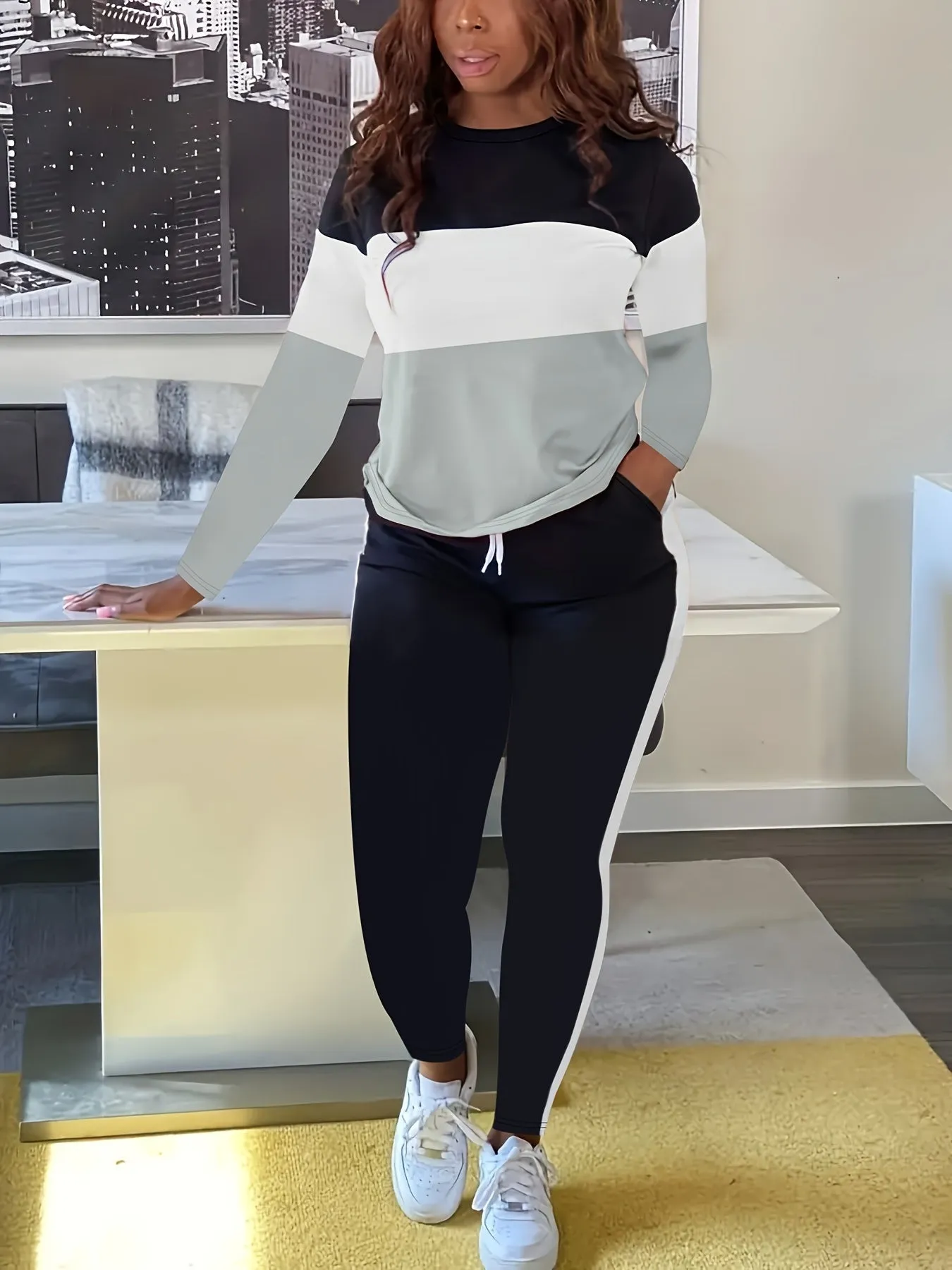 Plus Size Colorblock Crew Neck Long Sleeve Top & Drawstring Striped Joggers - Casual Two Piece Set for Women